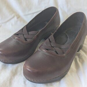 Dansko Tilda Pumps/Clogs, Burgundy Leather, Low Heel, EU 39 / US 8.5